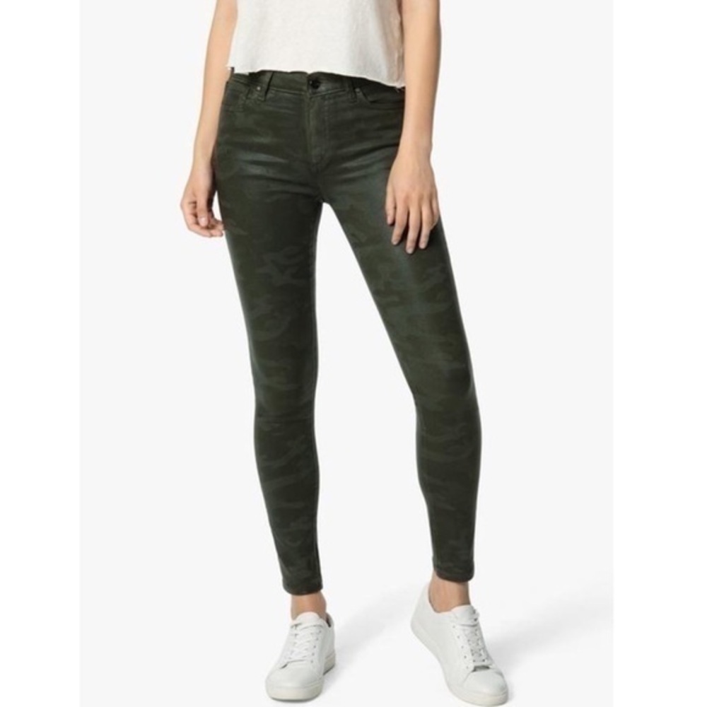 Joe’s MID-RISE SKINNY ANKLE // COATED LASER CAMO